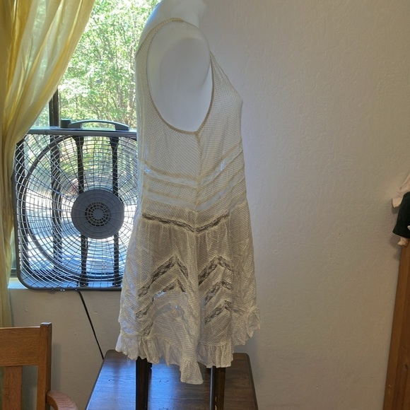 Intimately, free people, fully sheer lightweight summer nightgown - Picture 4 of 9